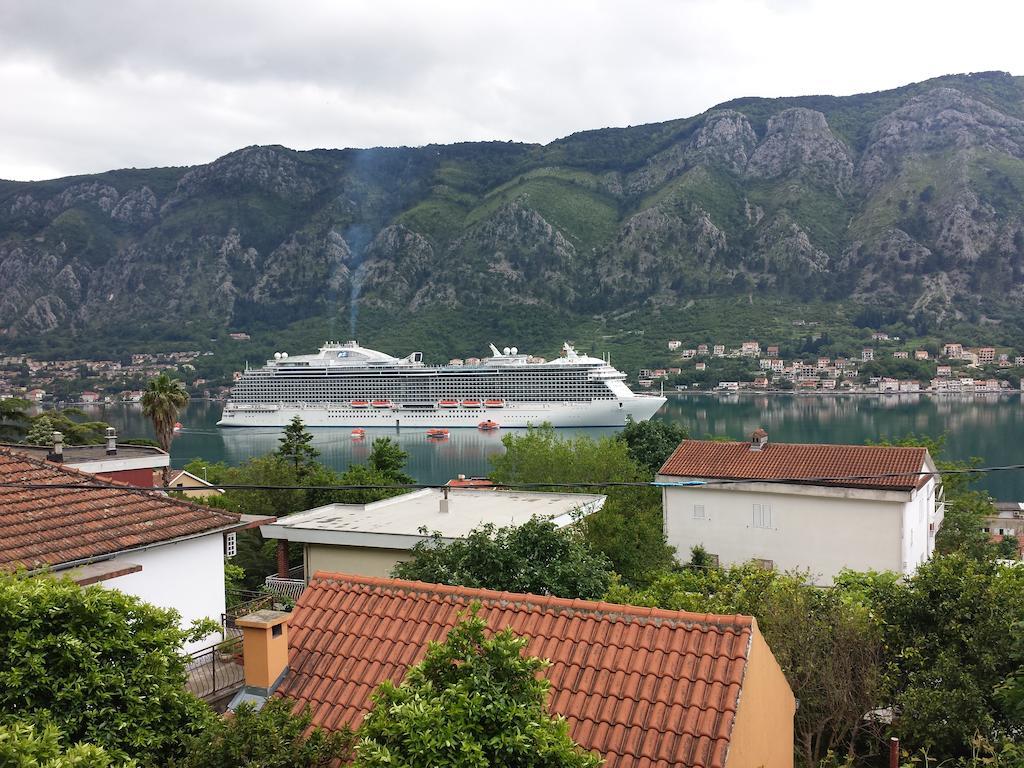 Apartments Lazarevic Kotor Exterior foto